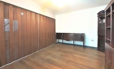 Casa Sólida logia Bodega Estacionamiento Venta San Joaquín