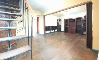 Casa Sólida logia Bodega Estacionamiento Venta San Joaquín