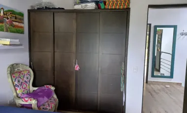 Venta casa de 230 m2 en conjunto cerrado en el retiro.