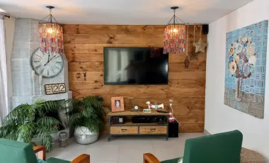 Venta casa de 230 m2 en conjunto cerrado en el retiro.