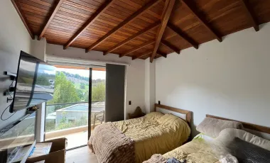 Venta de casa campestre con 435 m² en unidad cerrada