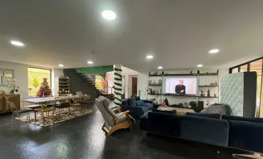 Venta de casa campestre con 435 m² en unidad cerrada