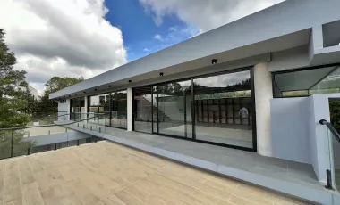 Casa campestre con 511 m² en unidad cerrada via don diego la ceja