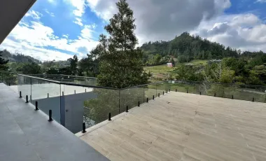 Casa campestre con 511 m² en unidad cerrada via don diego la ceja