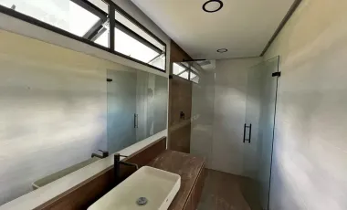 Casa campestre con 511 m² en unidad cerrada via don diego la ceja