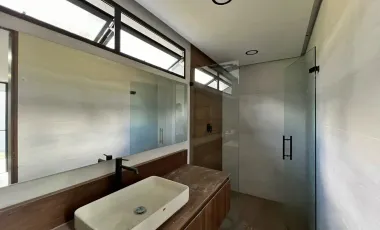 Casa campestre con 511 m² en unidad cerrada via don diego la ceja