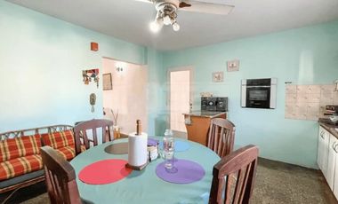 PH en venta de 4 ambientes en Victoria, San Fernando