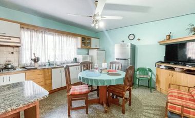PH en venta de 4 ambientes en Victoria, San Fernando