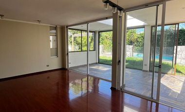 CASA EN ARRIENDO  SANTA ELENA DE CHICUREO