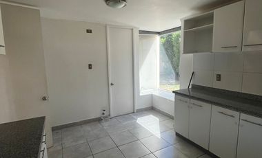 CASA EN ARRIENDO  SANTA ELENA DE CHICUREO