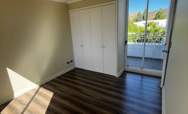 CASA EN ARRIENDO  SANTA ELENA DE CHICUREO