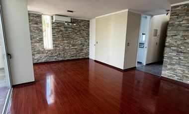 CASA EN ARRIENDO  SANTA ELENA DE CHICUREO