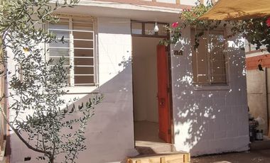 ARRIENDO CASA 3HAB 1BA PADRE HURTADO