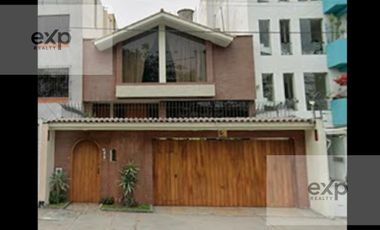 Casa lista para mudarse en Velasco Astete Surco