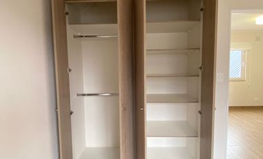 CASA ESQUINA EN CONDOMINIO SAN SEBASTIÁN III AMPLIO PATIO