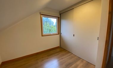 CASA EN EXCLUSIVO CONDOMINIO LOMAS DEL CARMEN