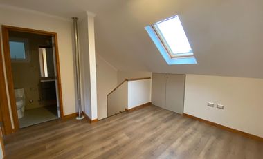 CASA EN EXCLUSIVO CONDOMINIO LOMAS DEL CARMEN