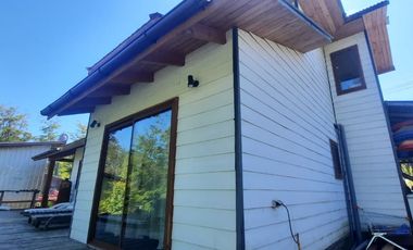 VENTA CASA 4HAB 2BA PUCÓN