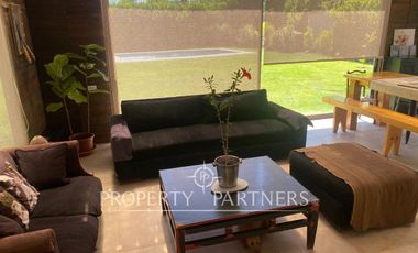 INMEJORABLE CASA EN CONDOMINIO CLUB DE GOLF LOS LIRIOS