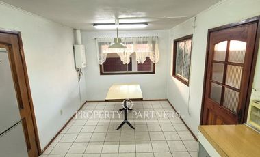Amplia Casa en Excelente Ubicación, Oportunidad Comercial