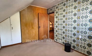 Amplia Casa en Excelente Ubicación, Oportunidad Comercial