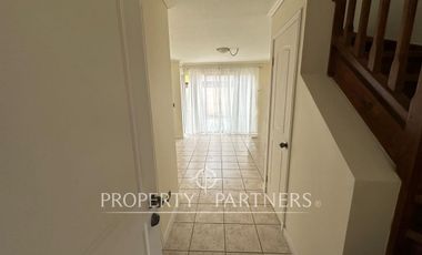 Hermosa y amplia casa en condominio sector norte.