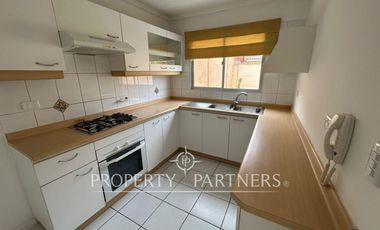 Hermosa y amplia casa en condominio sector norte.