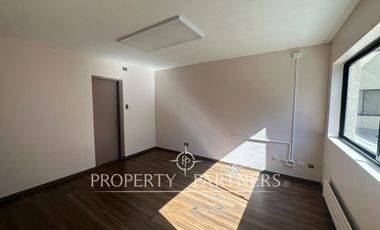 ARRIENDO OFICINA EN PLENO CENTRO DE VALDIVIA