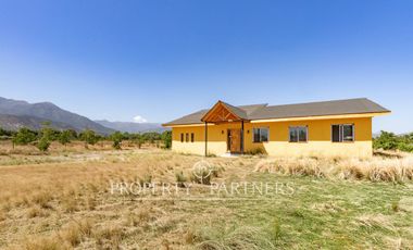 Excelente casa nueva en parcela en condominio en exclusivo sector