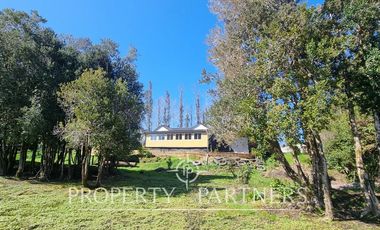 Parcela con Casa y Borde Río en Sector Arique