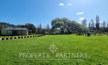 Parcela con Casa y Borde Río en Sector Arique