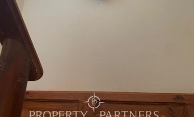 Casa en excelente ubicación.