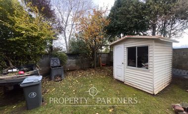 Casa en excelente ubicación.