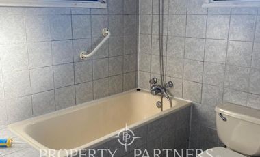 Casa en excelente ubicación.