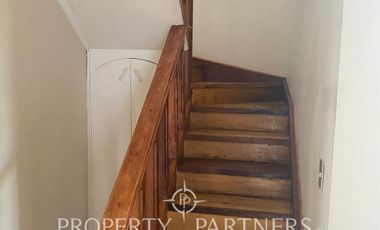 Casa en excelente ubicación.