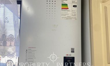 Casa en excelente ubicación.