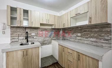 Casa Con 3 Departamentos – Excelente Oportunidad De Inversión