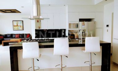 Casa en Renta en Residencial Esmeralda Norte, Colima, Col.