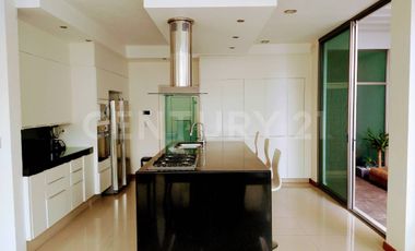 Casa en Renta en Residencial Esmeralda Norte, Colima, Col.