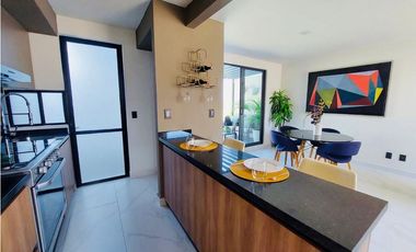 CASA SEMI NUEVA EN VENTA o RENTA EN SANTA FE  SEGURIDAD Y AMENIDADES