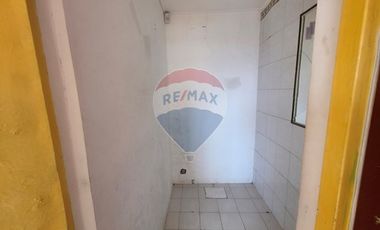 SE VENDE OFICINA DE 46 m2, MALL MIRAGE