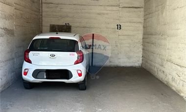 2 Estacionamientos en Mosqueto