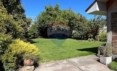 Centro de Curico 855 mts2 Terreno/140 mts2 Const.