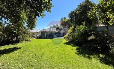 Centro de Curico 855 mts2 Terreno/140 mts2 Const.