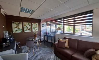 SE VENDE OFICINA, EDIFICIO CERO K