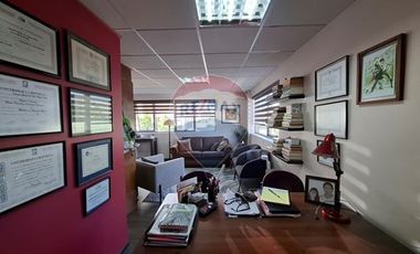 SE VENDE OFICINA, EDIFICIO CERO K