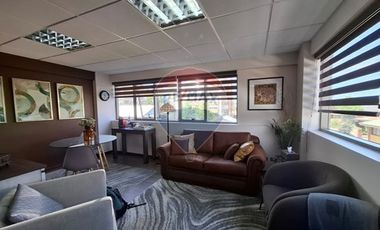 SE VENDE OFICINA, EDIFICIO CERO K