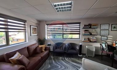 SE VENDE OFICINA, EDIFICIO CERO K