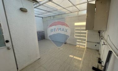 Oportunidad, luminosa casa Sta. Elena, Chicureo