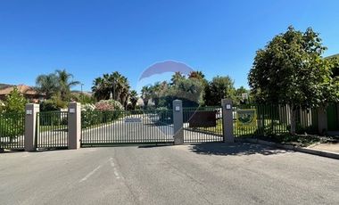 Oportunidad, luminosa casa Sta. Elena, Chicureo